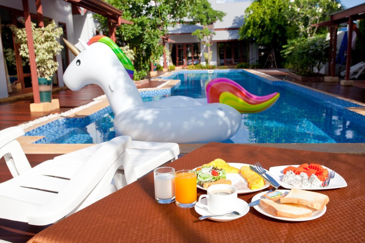 Ardea Pool אמפווה